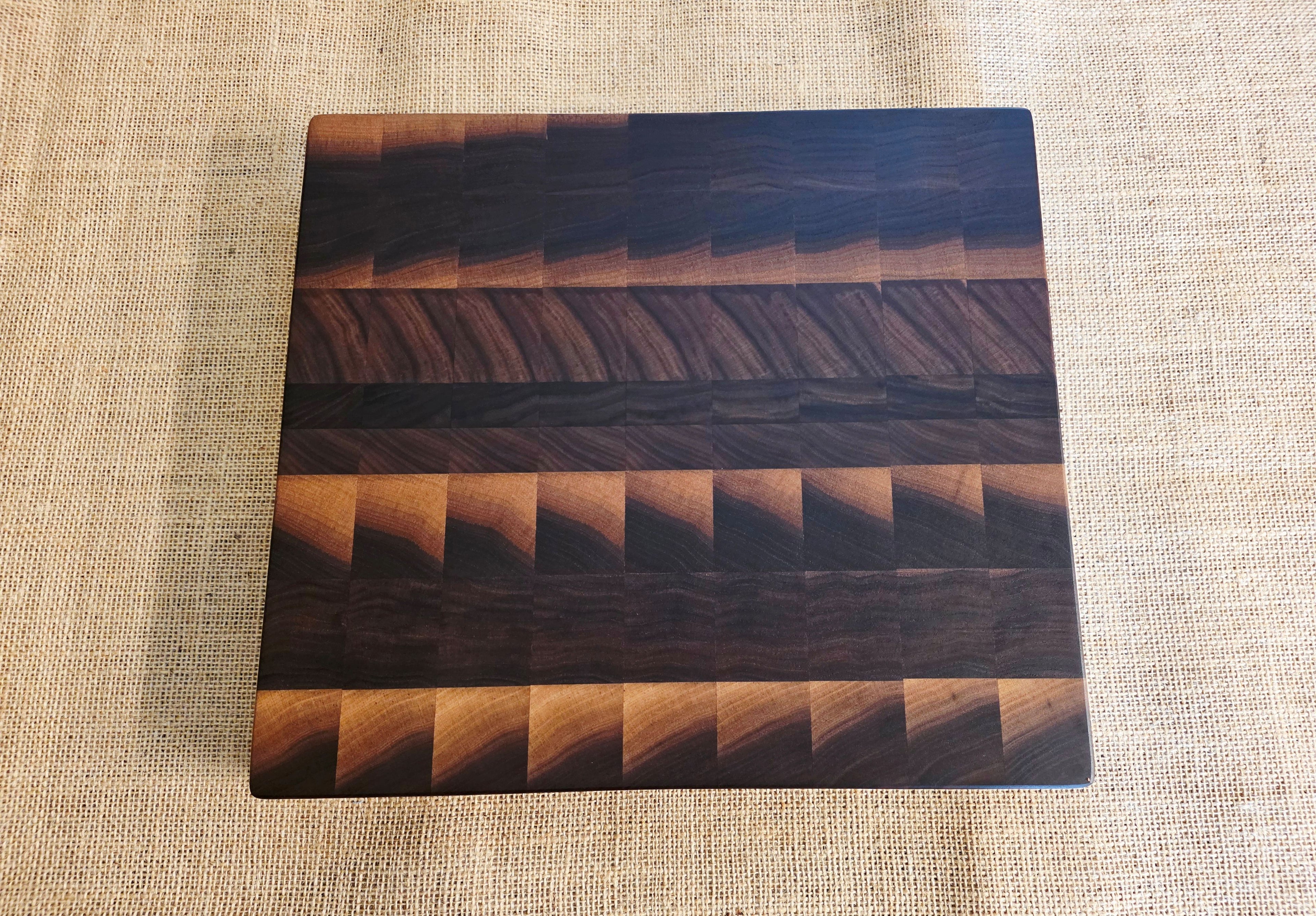 End Grain Cutting Board
