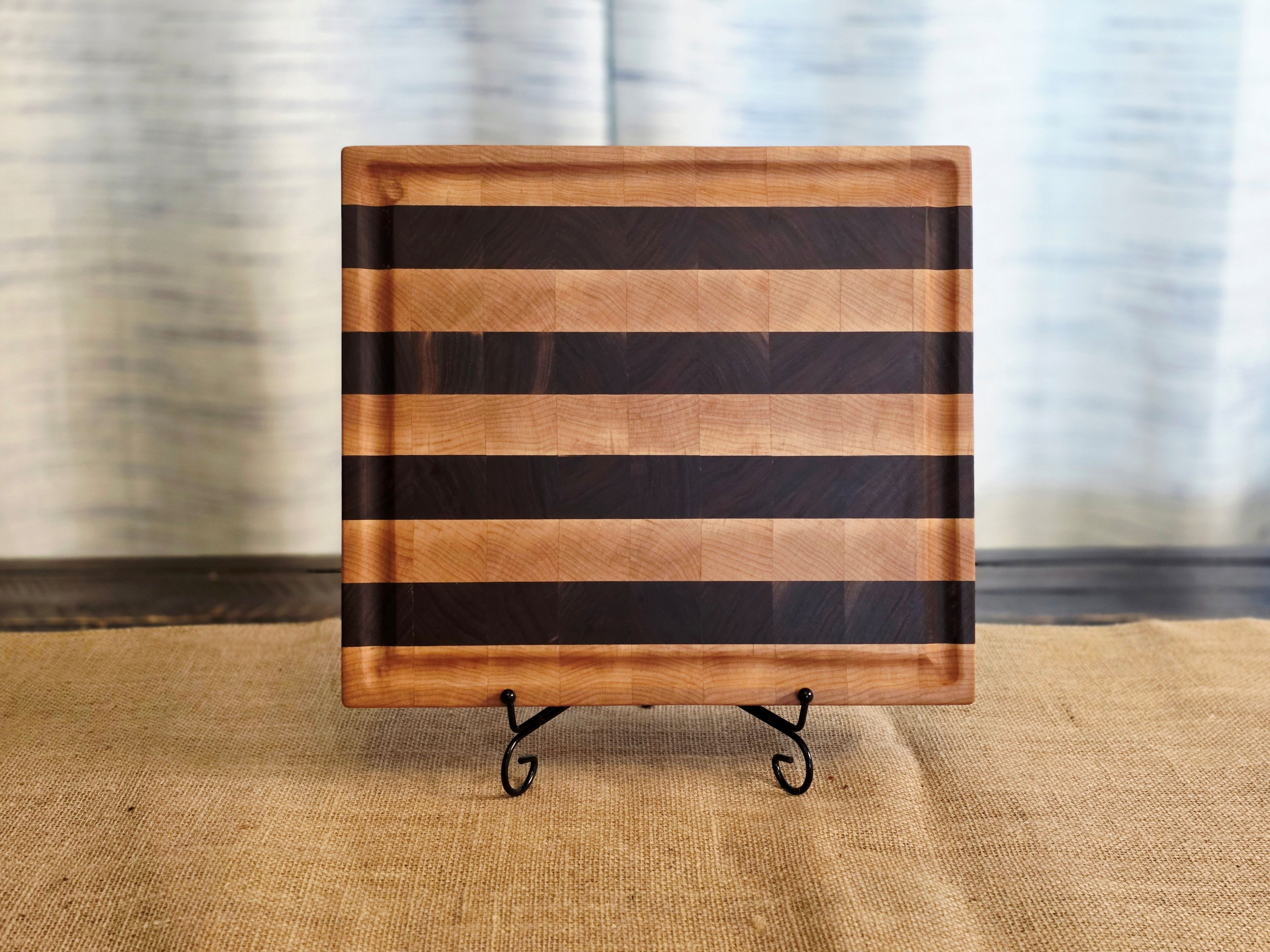 Side Grain Cutting Board