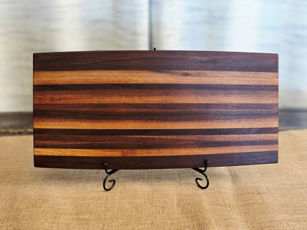 Curved Side Grain Cutting Board