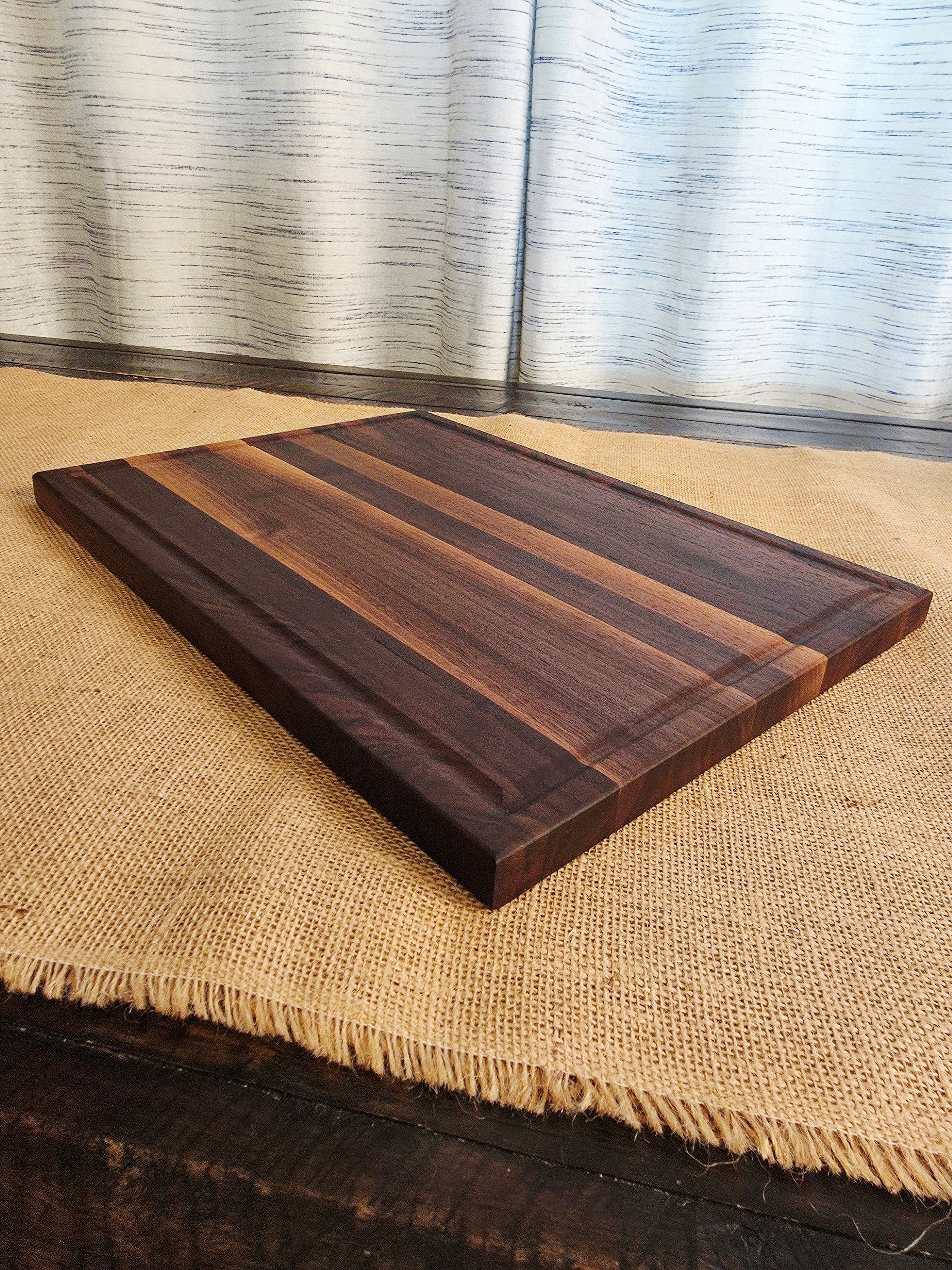 Side Grain Cutting Board