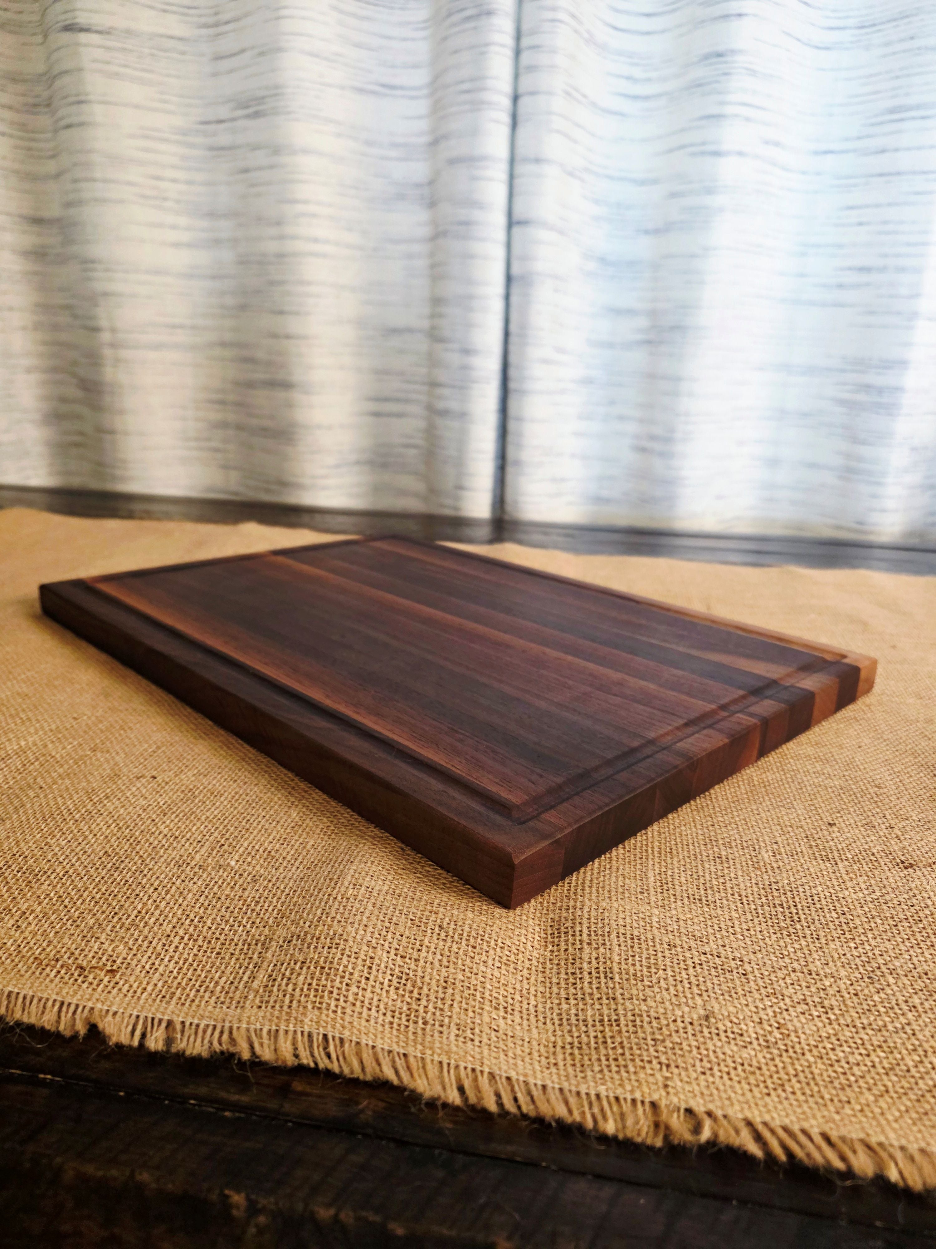 Side Grain Cutting Board