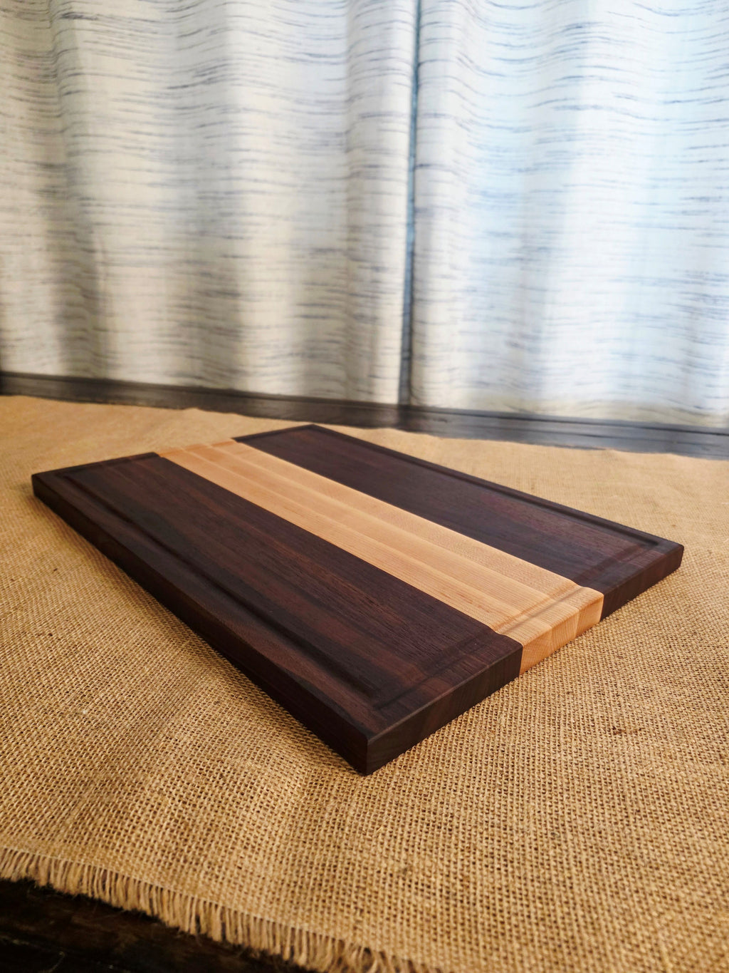Side Grain Cutting Board