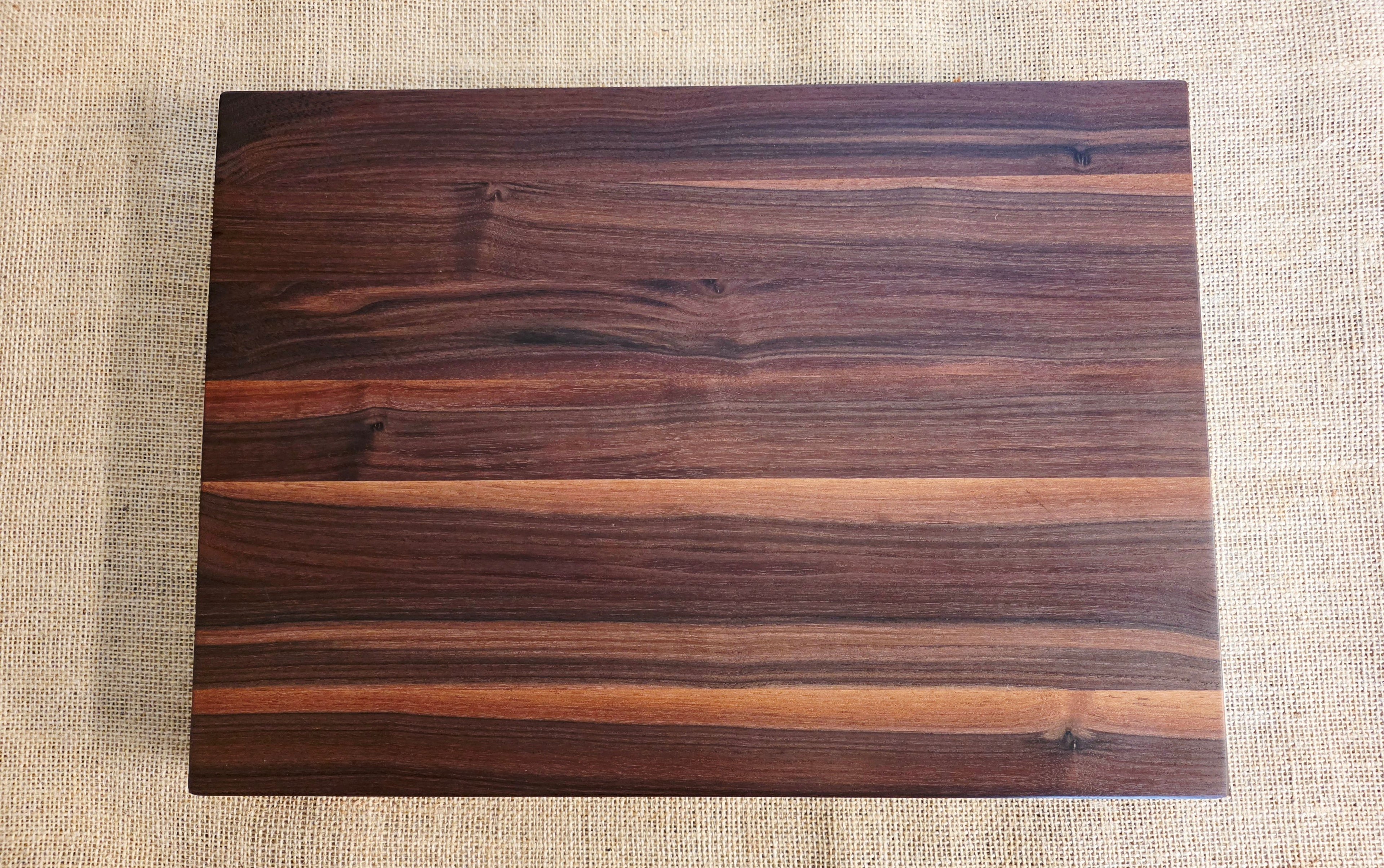 Side Grain Cutting Board