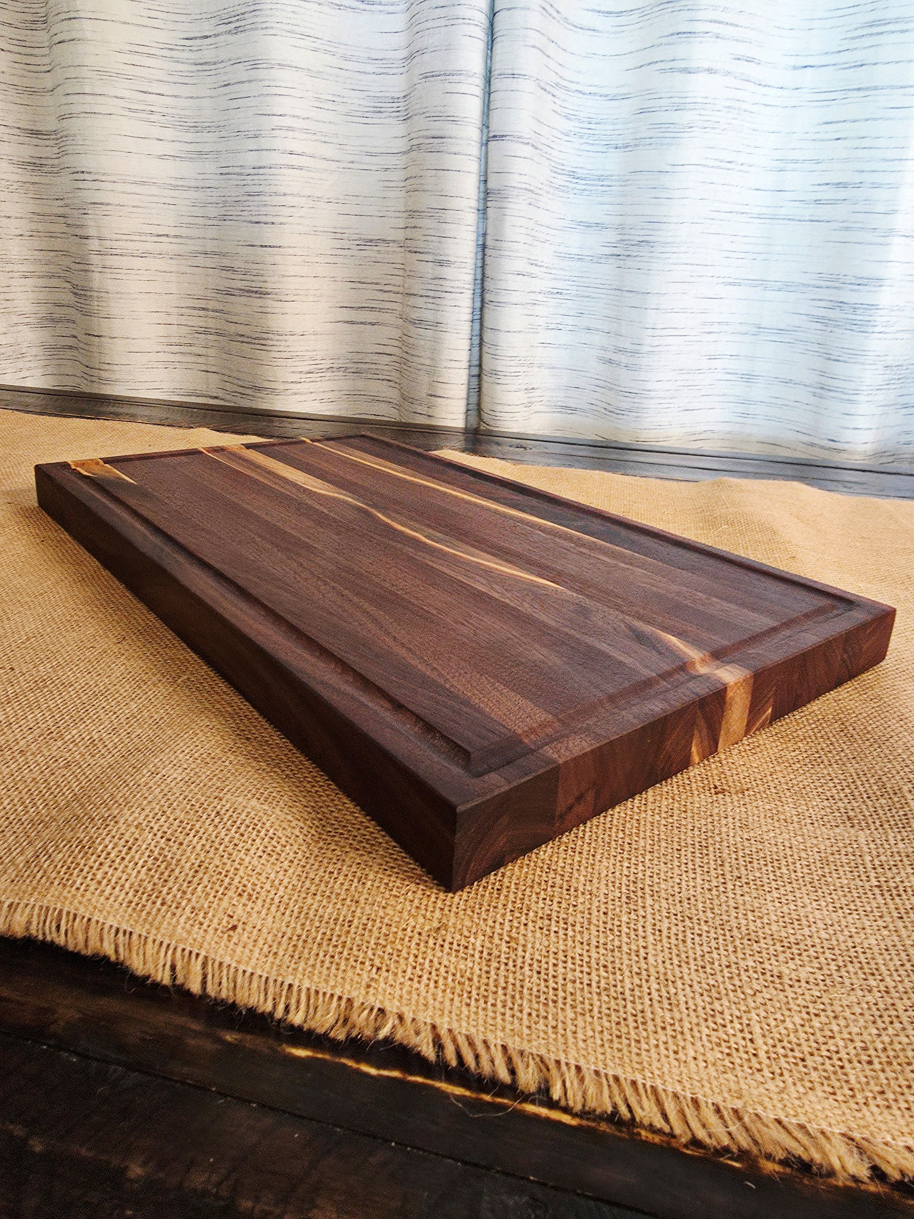 Side Grain Cutting Board
