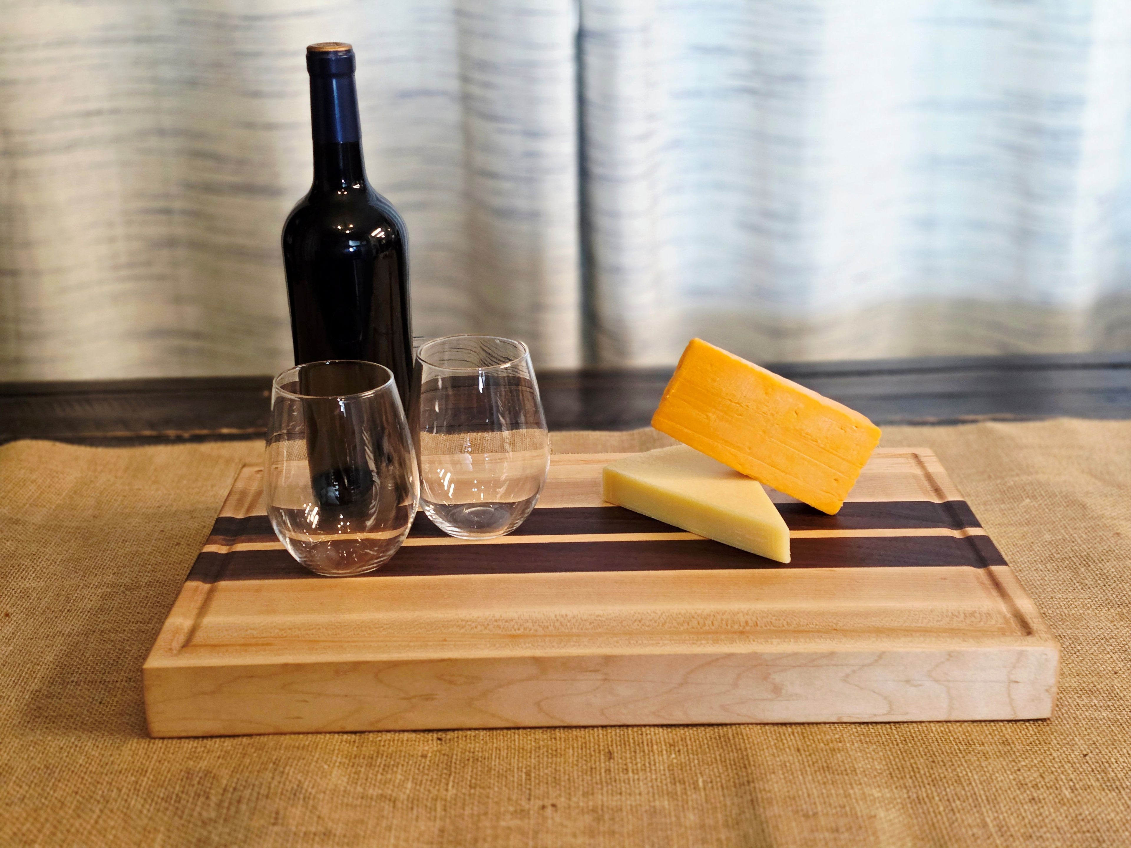 Side Grain Cutting Board