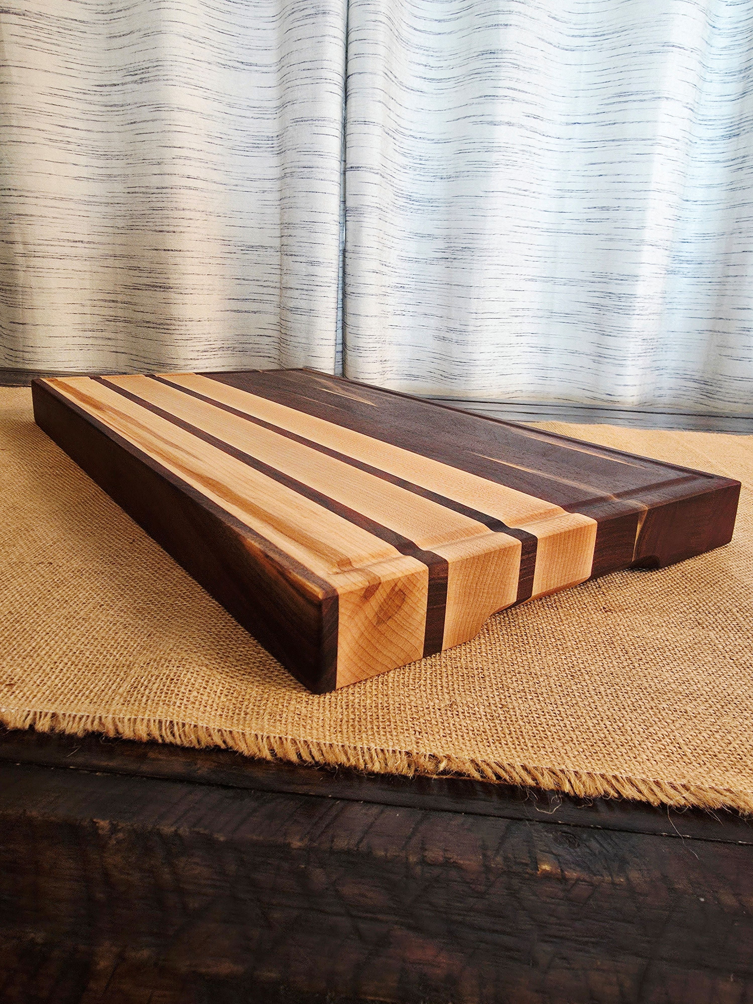 Side Grain Cutting Board