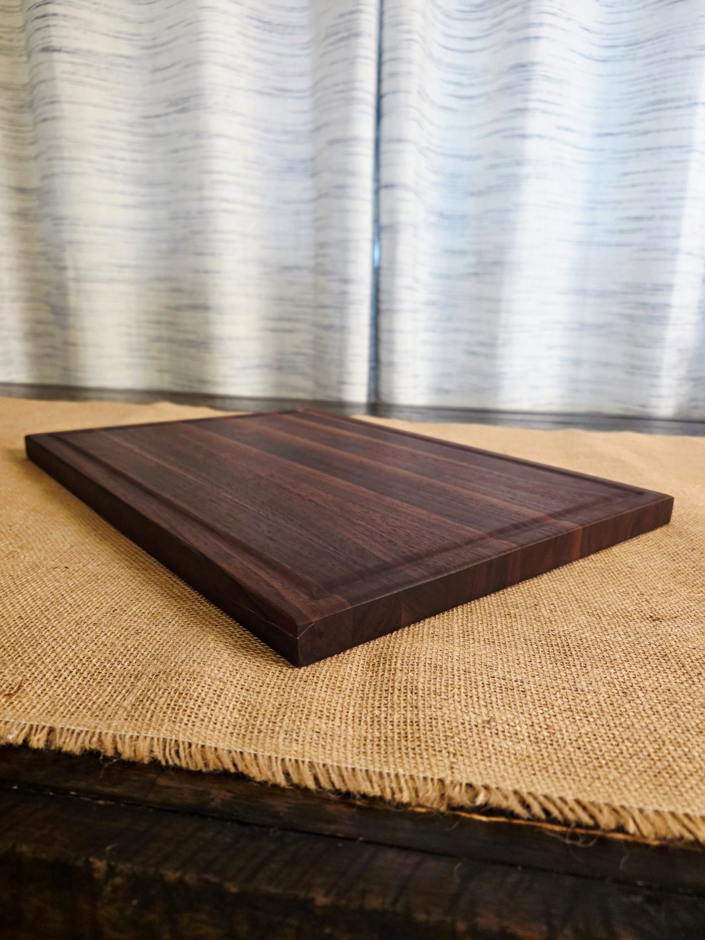 Side Grain Cutting Board